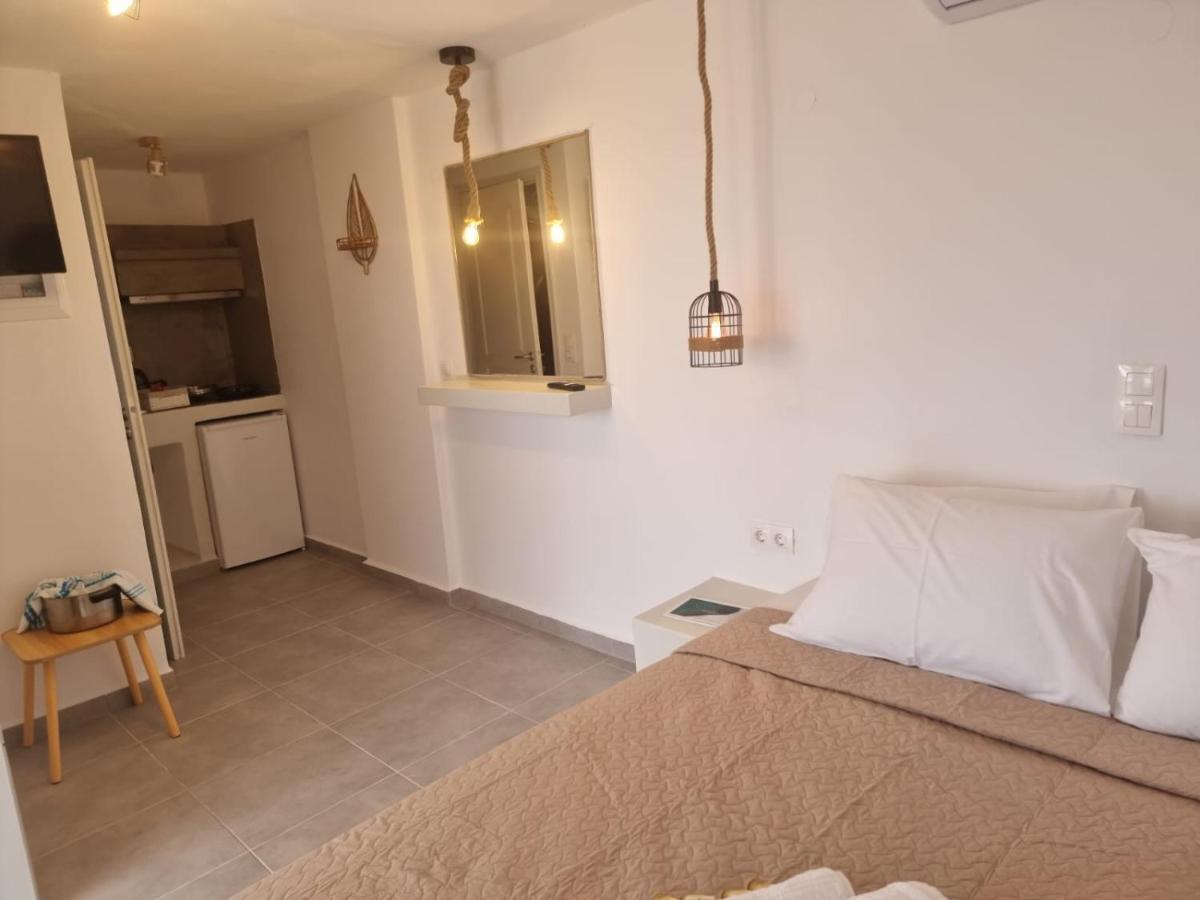 Joannes Vacation Rooms アダマス エクステリア 写真