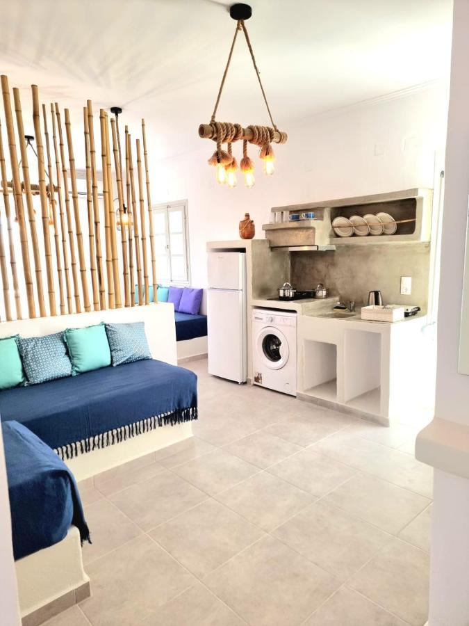 Joannes Vacation Rooms アダマス エクステリア 写真