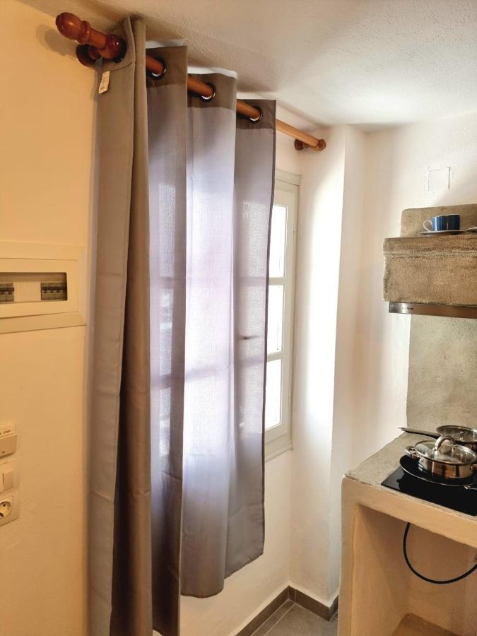 Joannes Vacation Rooms アダマス エクステリア 写真