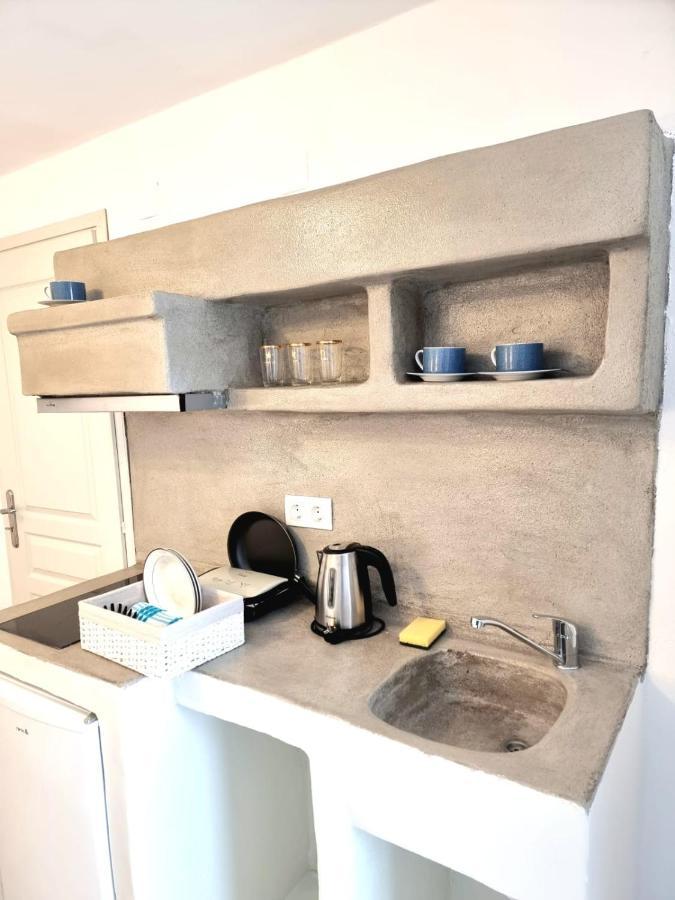 Joannes Vacation Rooms アダマス エクステリア 写真