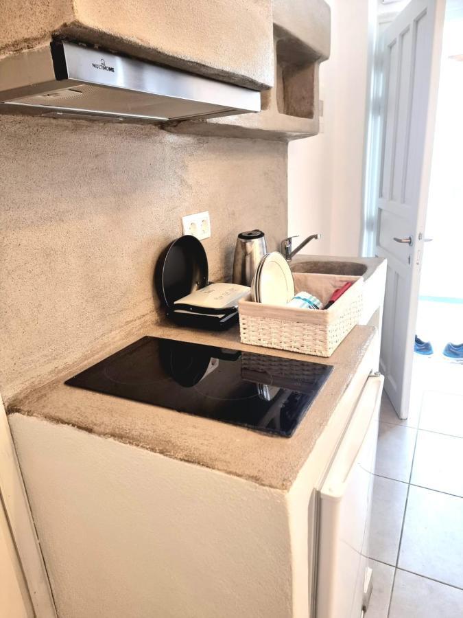 Joannes Vacation Rooms アダマス エクステリア 写真