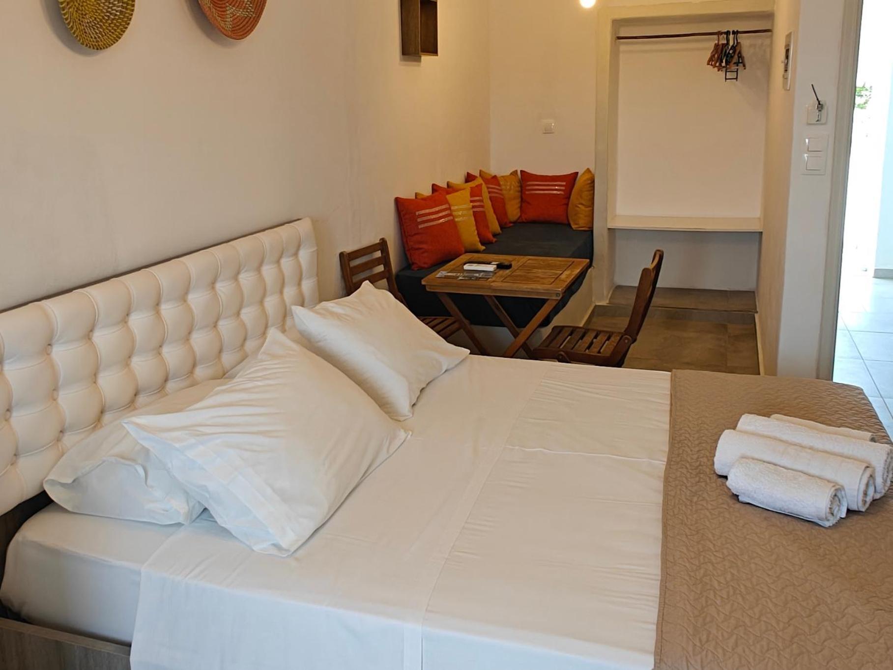 Joannes Vacation Rooms アダマス 部屋 写真